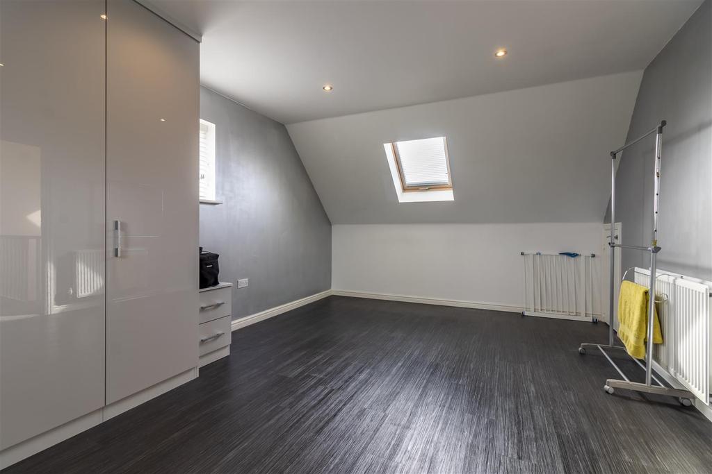 Bedroom 2.jpg