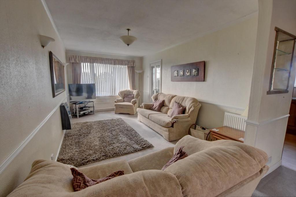 Lydgate, Burnley 3 bed semidetached house £159,950