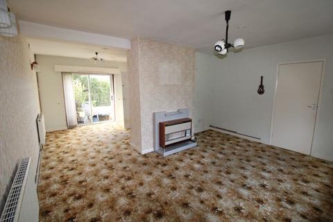 13 Avon Green, Wyre Piddle, Pershore, WR10 2JE