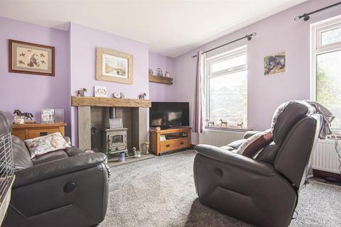 9 Waterloo Crescent, Bradford, BD10 0NQ