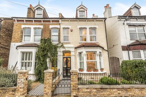 13 Genoa Road, London, SE20 8ES