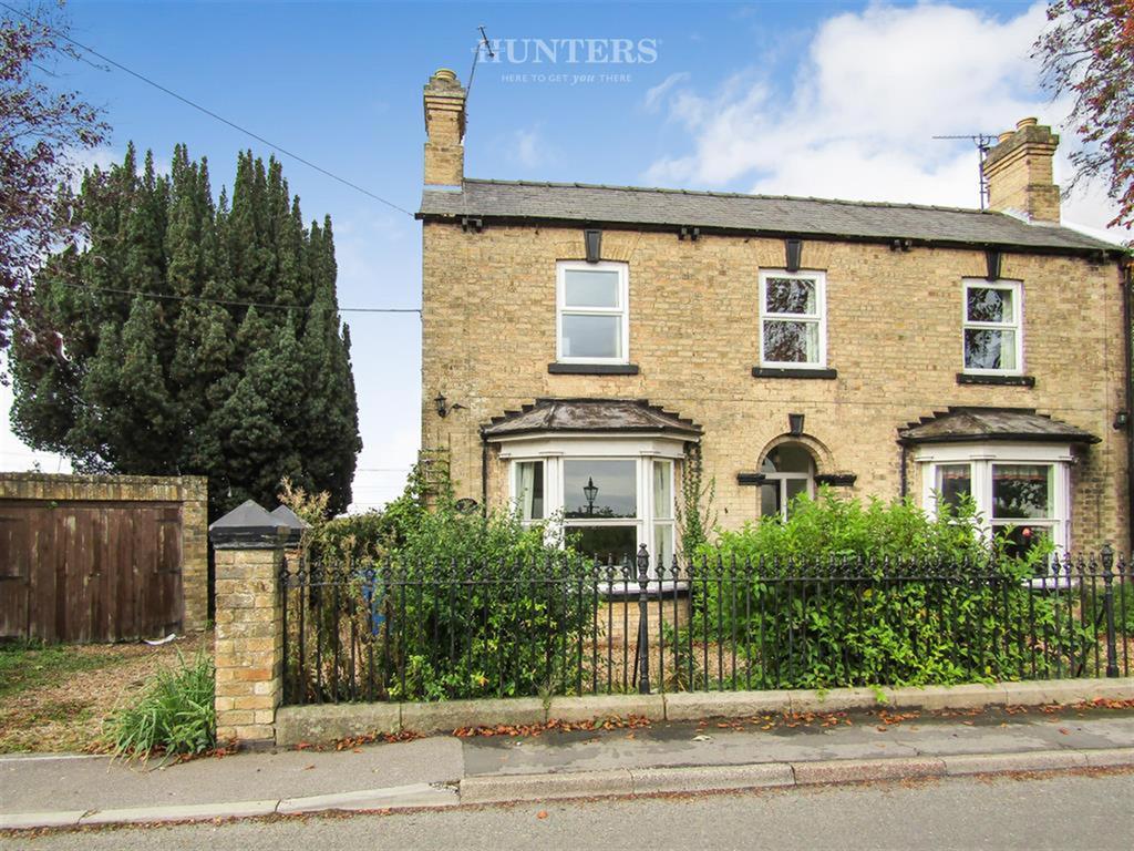 Stockwith Road, Walkerith... 5 bed detached house £275,000