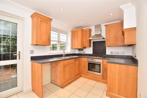 9 Ashurst Place, Rainham, Gillingham, ME8 7JA