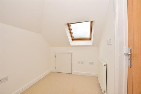 9 Ashurst Place, Rainham, Gillingham, ME8 7JA