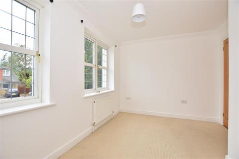 9 Ashurst Place, Rainham, Gillingham, ME8 7JA