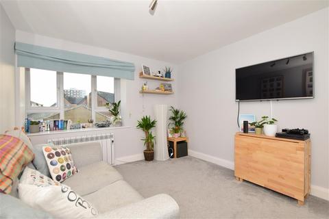 Flat 14, Verity House Cotleigh Road, Romford, RM7 9AE
