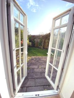 2 Fordham Close, Worcester Park, KT4 8FF