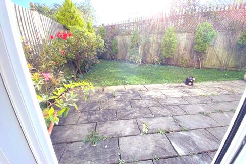 2 Fordham Close, Worcester Park, KT4 8FF