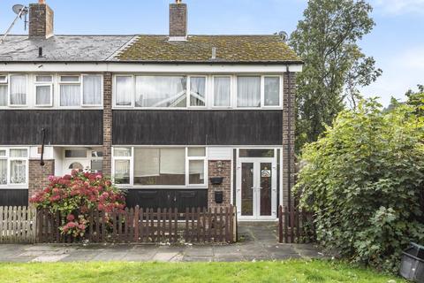 13 River Park Gardens, Bromley, BR2 0BG