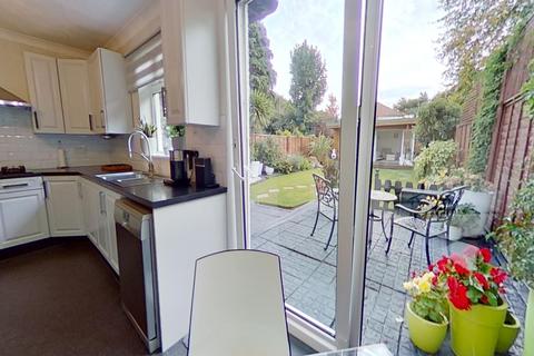 11 Compton Avenue, Romford, RM2 6ET