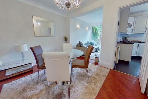 11 Compton Avenue, Romford, RM2 6ET