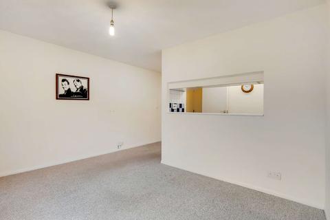 5 Hope Close, Sutton, SM1 4AT