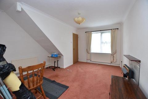 12 Lulham Close, Telscombe Cliffs, Peacehaven, BN10 7BG