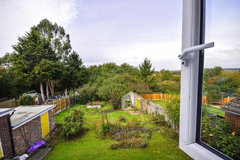 6 Beacon Hill, Maldon, CM9 6HR