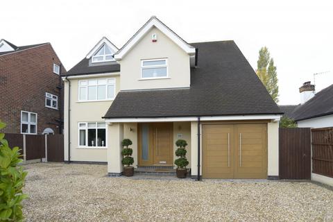 63 Wollaton Vale, Nottingham, NG8 2PD