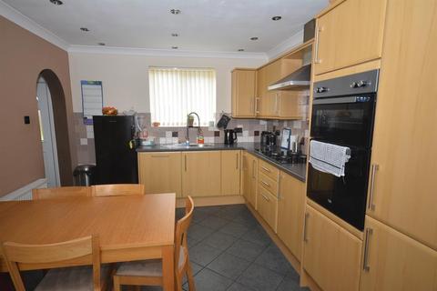 49 Poolsbrook Road, Duckmanton, Chesterfield, S44 5EW