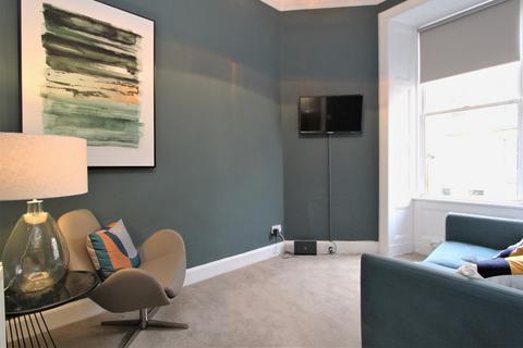 1 bedroom flat to rent, Royston Terrace, Inverleith, Edinburgh, EH3