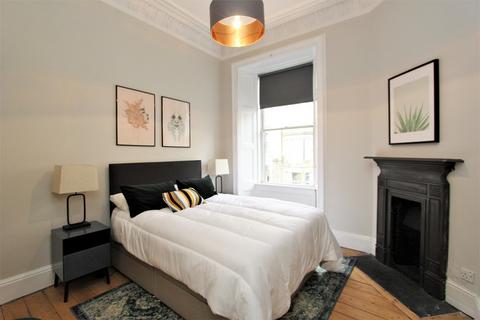 1 bedroom flat to rent, Royston Terrace, Inverleith, Edinburgh, EH3