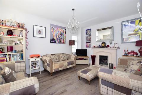 2 Germander Avenue, Halling, Rochester, ME2 1FR