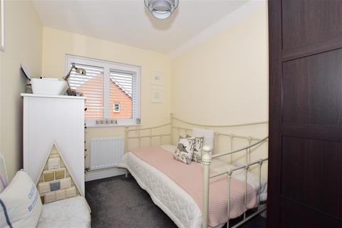 2 Germander Avenue, Halling, Rochester, ME2 1FR