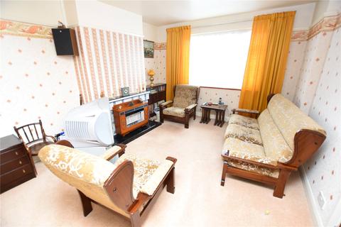 8 Ravenswood Close, Romford, RM5 2UD