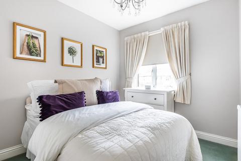 26 Amesbury Road, Bromley, BR1 2QJ