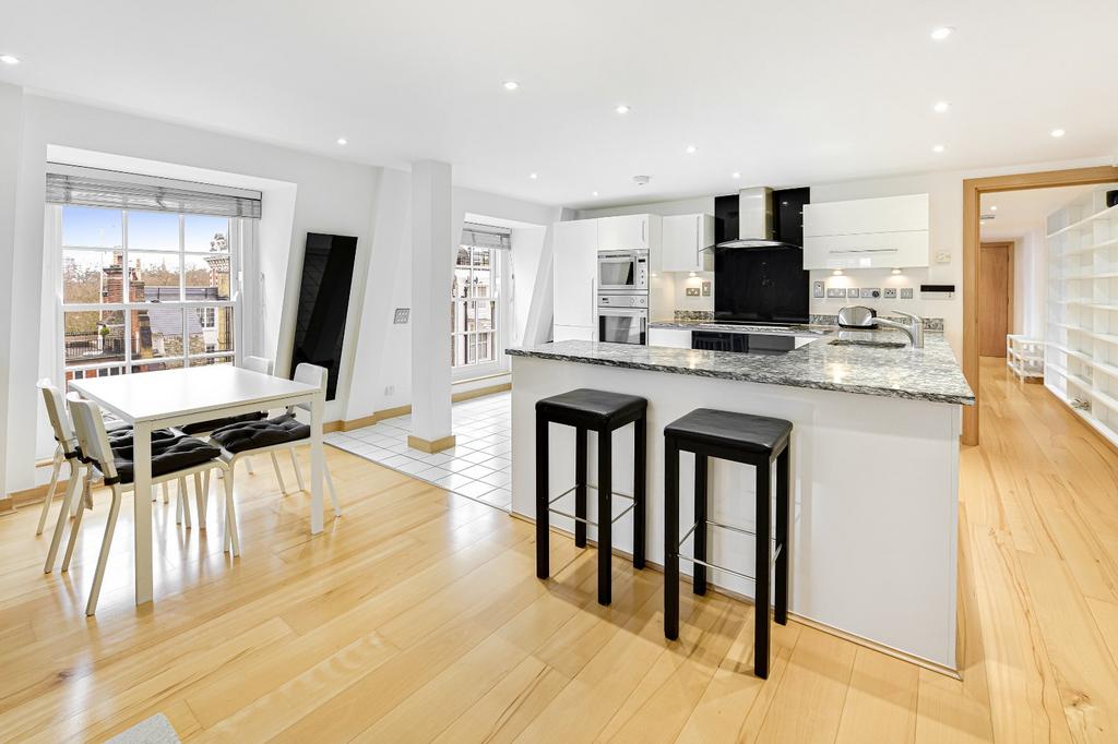 Apartment in London - View 4