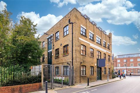 2 bedroom flat to rent, Tanner Street, London