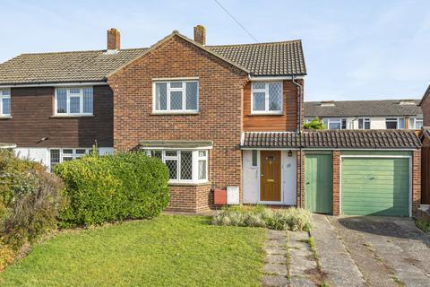 43 Briar Road, Shepperton, TW17 0JB