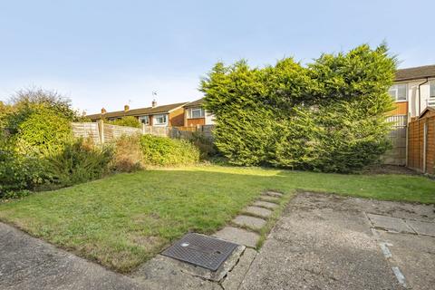 43 Briar Road, Shepperton, TW17 0JB
