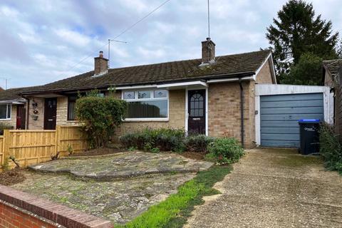 86 Greenview Drive, Northampton, NN2 7LQ