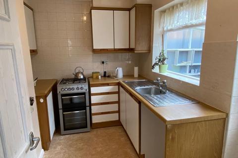 86 Greenview Drive, Northampton, NN2 7LQ