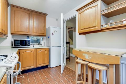 16 Ellery Road, London, SE19 3QG