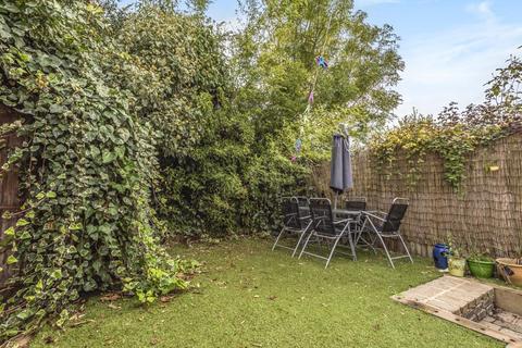 17 Raglan Road, Bromley, BR2 9NN