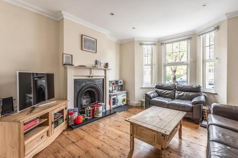 17 Raglan Road, Bromley, BR2 9NN