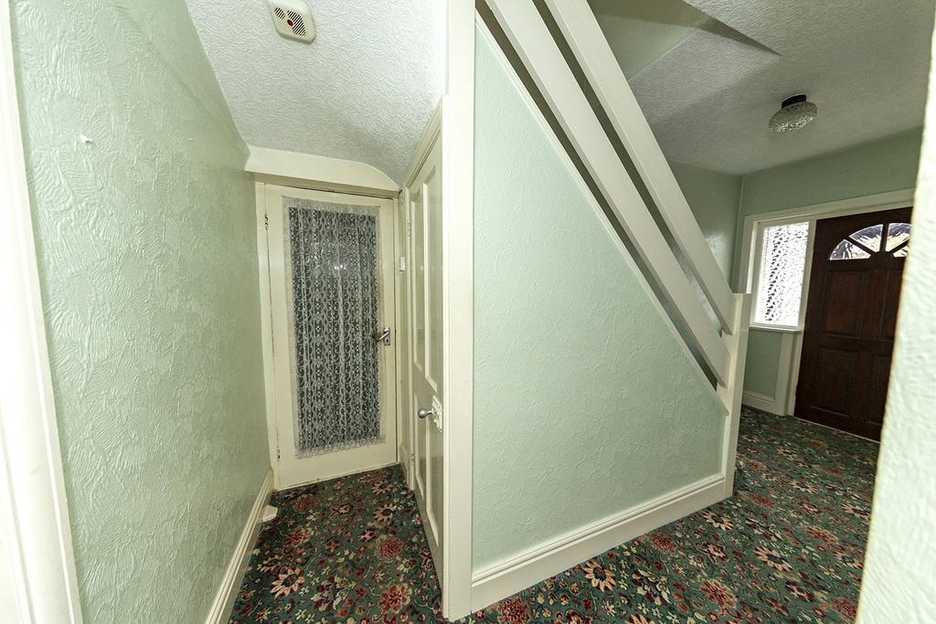 Barnford Crescent, Oldbury, West... 3 bed semidetached house £215,000