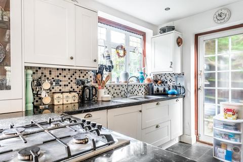 72 Kechill Gardens, Bromley, BR2 7NG