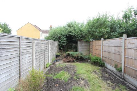 86 Edward Road, Croydon, CR0 6DY