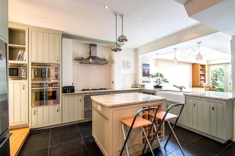 42 Abbey Gardens, London, NW8 9AT