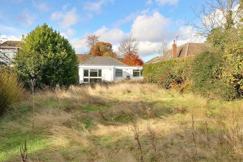 37 Chesham Road, Bovingdon, Hemel Hempstead, HP3 0EE