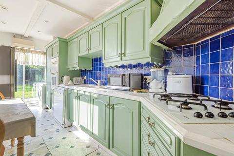 38 Sidcup Road, London, SE12 8BW