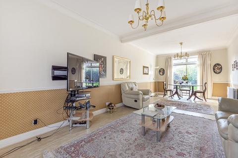 38 Sidcup Road, London, SE12 8BW