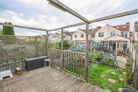 62 Somermead, Bristol, BS3 5QS