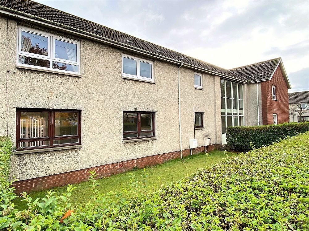 72 Primrose Avenue, Rosyth, Dunfermline 2 bed flat £80,000
