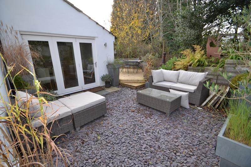Additional outside seating area