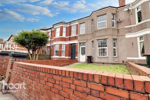 4 bedroom terraced house to rent, Bassaleg Road, Newport