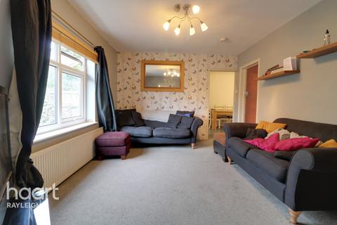 18 Cheapside East, Rayleigh, SS6 9JU