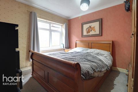 18 Cheapside East, Rayleigh, SS6 9JU