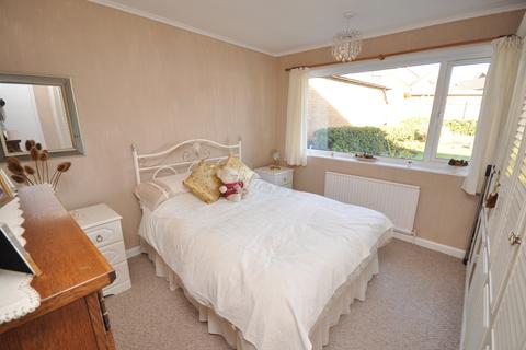 12 Kennedy Close, Millhouse Green, Sheffield, S36 9NL