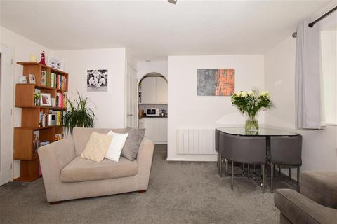 64 Chipstead Close, Sutton, SM2 6BF